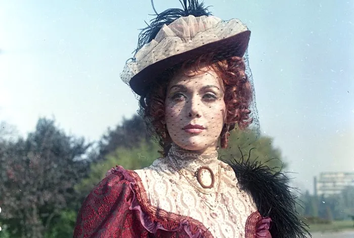 dată afară din filme