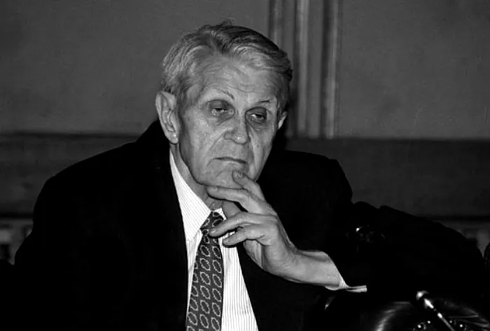 „Seniorul politicii românești” - Cornel Coposu