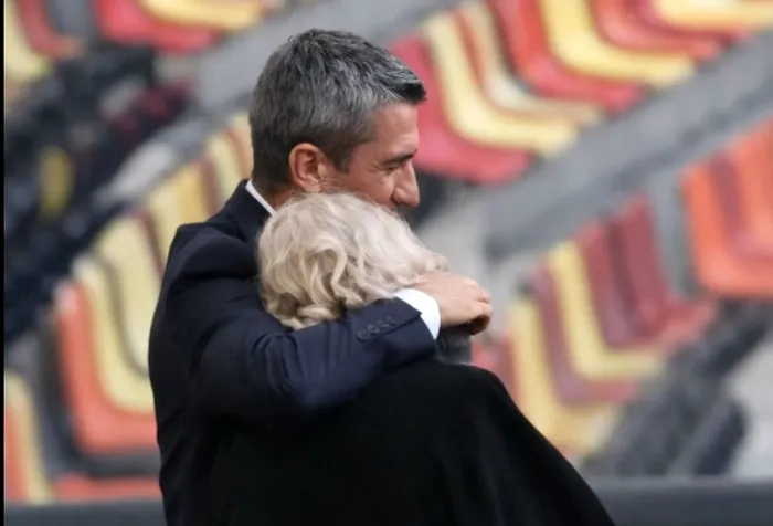 Răzvan Lucescu şi mama sa, Neli Lucescu, pe Arenă Naţională 