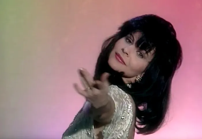 De ce a fugit de acasă Elena Cârstea la doar 16 ani. Artista a mărturisit tot „Tata nu a fost de acord!”