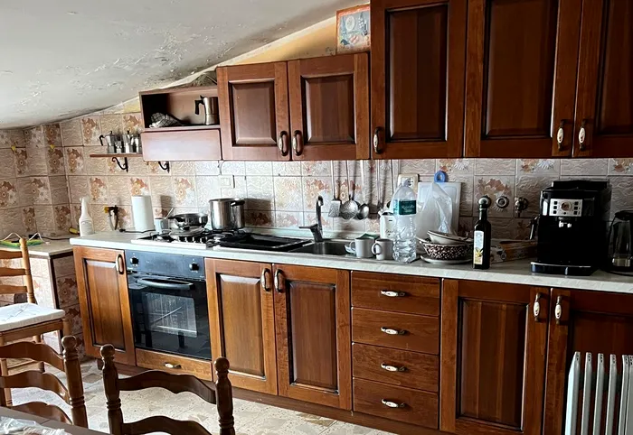 Si-au cumparat o casa cu doar 5 lei si inca una de lux la pretul unei garsoniere din Bucuresti, in Sicilia. Cum arata proprietatile. Foto