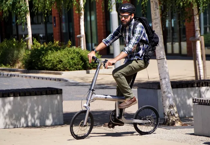 FLIT M2i bicicleta electrica pliabila desfăcută