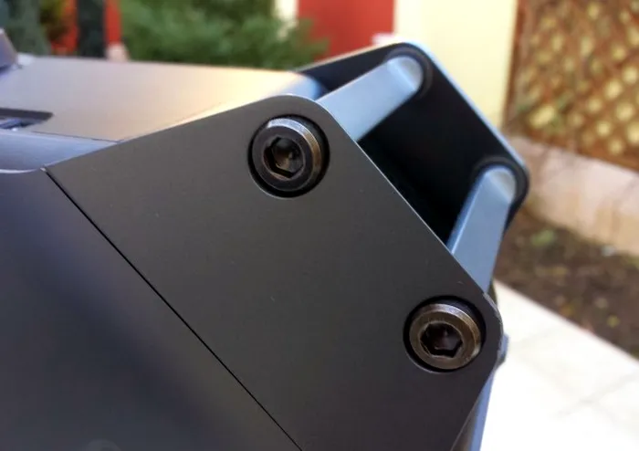 ASRock M8 Review (10)