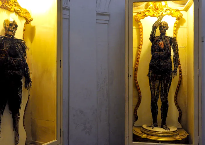 Descoperire uluitoare: cum au fost pietrificați doi oameni. Cercetătorii nu pot explica acest fenomen