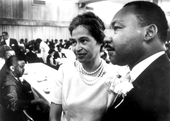 Rosa Parks alaturi de Martin Luther King