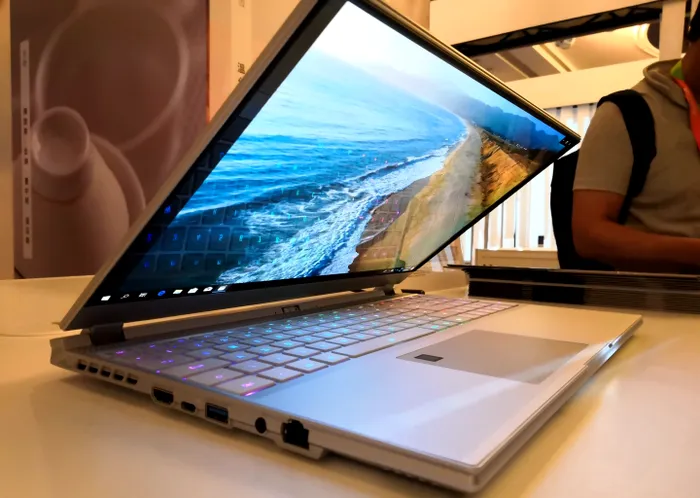 Gigabyte Aero 15 OLED