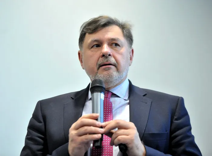 Prof. dr. Alexandru Rafila este sceptic cu privire la eficiența separatoarelor din plexiglas