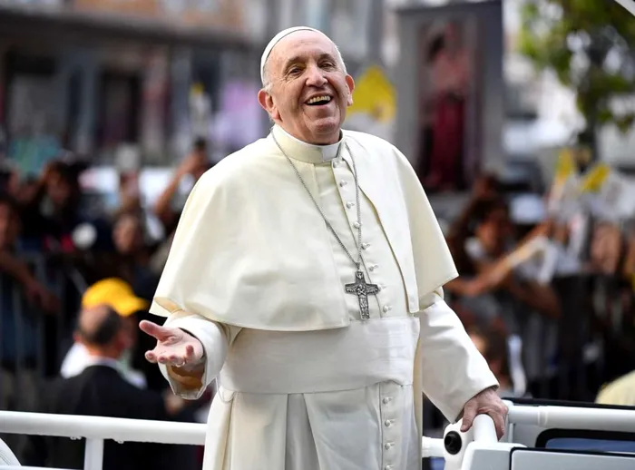 Semnificația expresiei "mai catolic decât Papa"