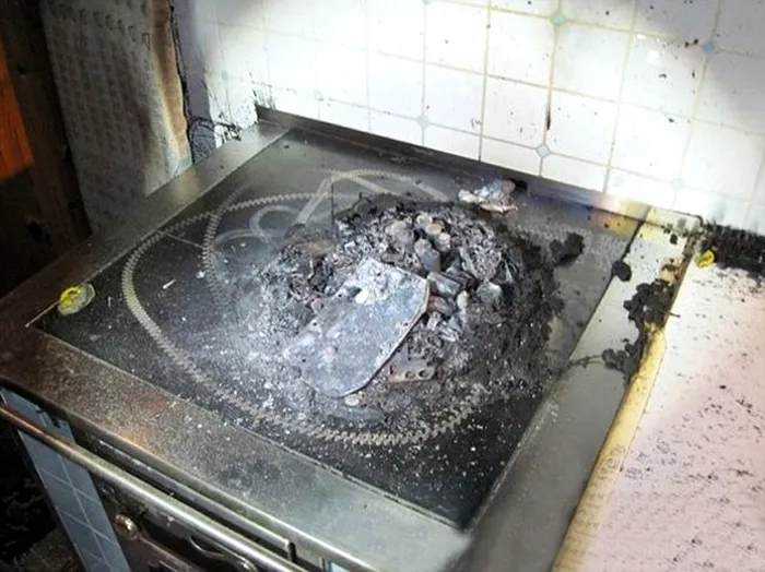 aspirator roomba suicidal-robot