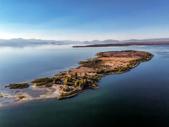 Insula Cecen se afla in Turcia