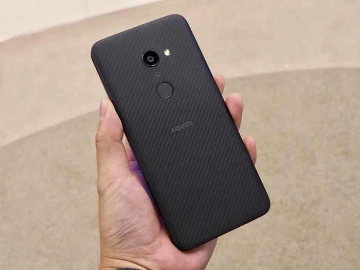 sharp aquos zero 2