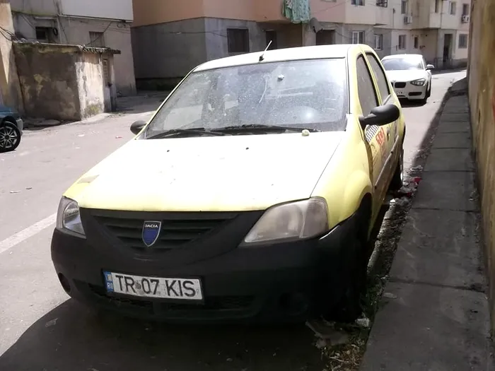 Dacia Logan licitatie ANAF