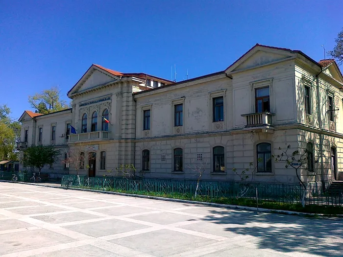 Administratia Fluviala a Dunarii de Jos