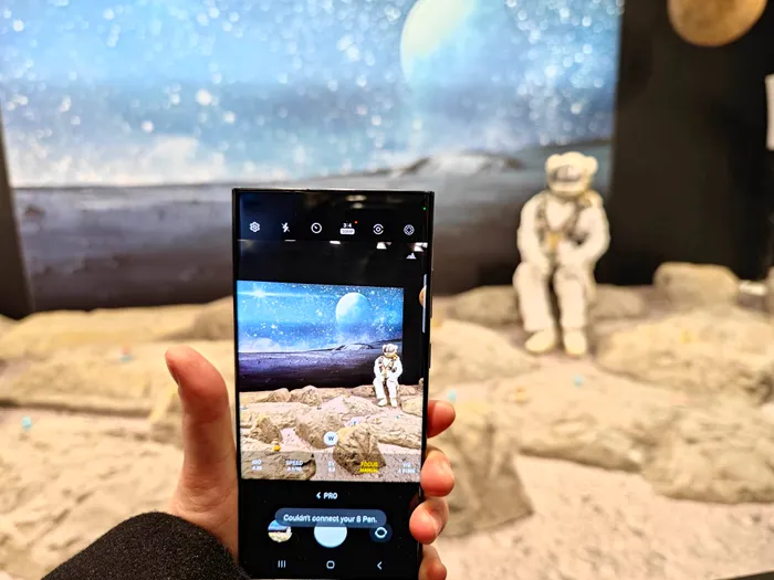 lansare-samsung-s-23-mwc-barcelona-playtech-iulia-kelt (2)