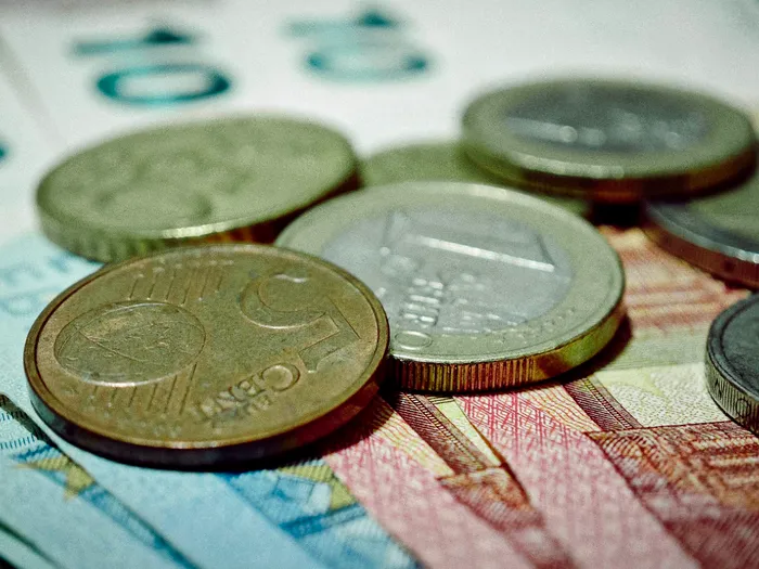 review-xiaomi-13-pro-lansare-oficiala-playtech-ro-iulia-kelt (1)