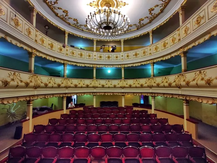 Teatrul Mihai Eminiescu din Oravita