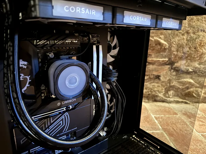 O soluție de răcire Corsair pentru AMD Ryzen 7 9800X3D