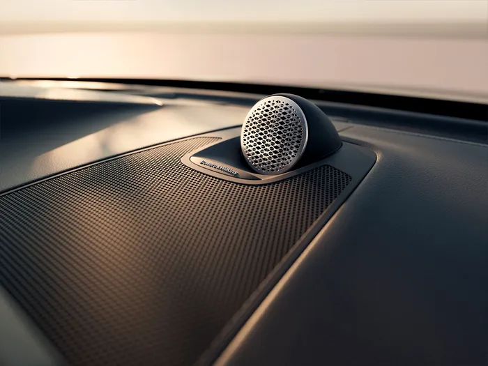 Sonorizare Bowers & Wilkins pe Volvo XC60