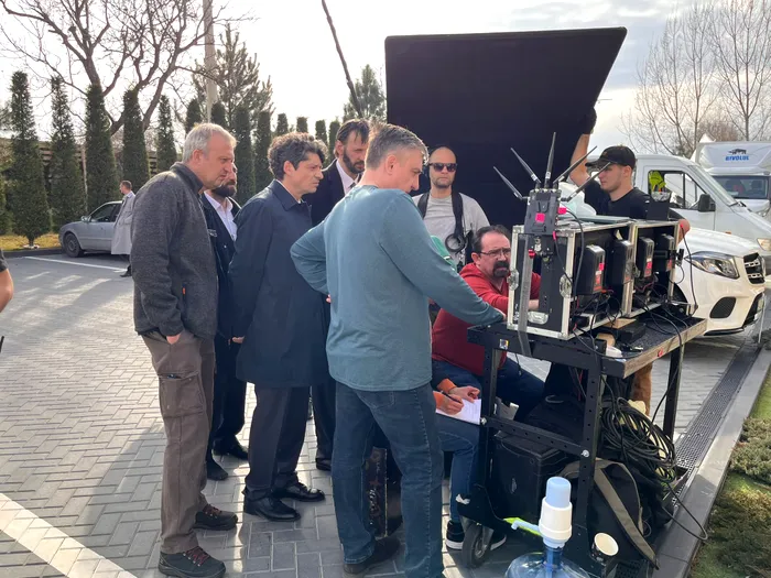 INTERVIU EXCLUSIV cu directorul de producție al serialului Plaha, Paul Ruben Grec