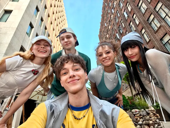 Oppo Reno16 Pro face selfie-uri grozave