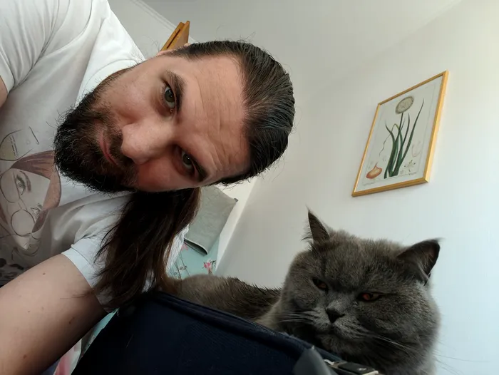 Test selfie cu realme GT 7 - f/2.4 0,03s 3,23mm / foto: Playtech