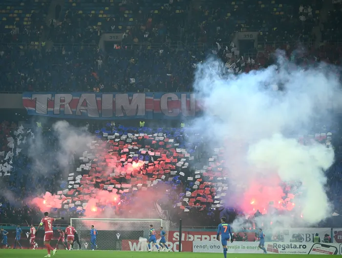 Dinamo - FCSB, 0-0. Fază controversată pe final de repriză. ”Roș-albaștrii” au cerut penalty