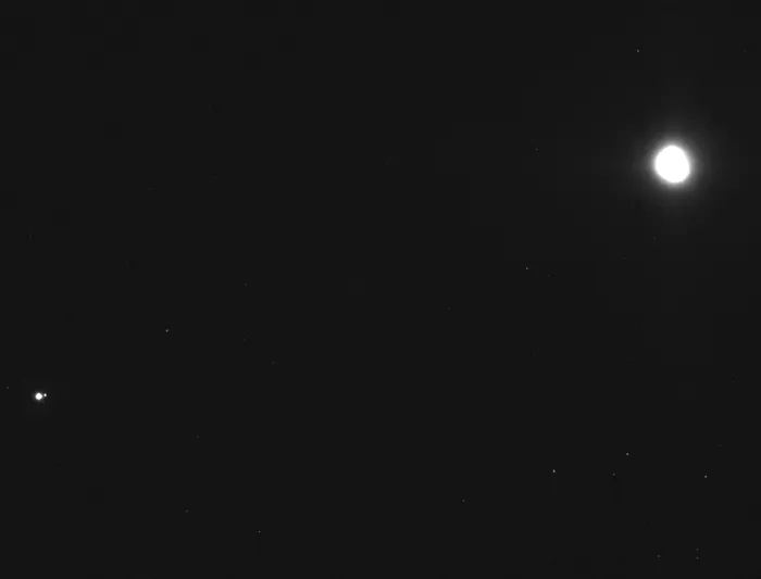 pamant spatiu luna asteroid