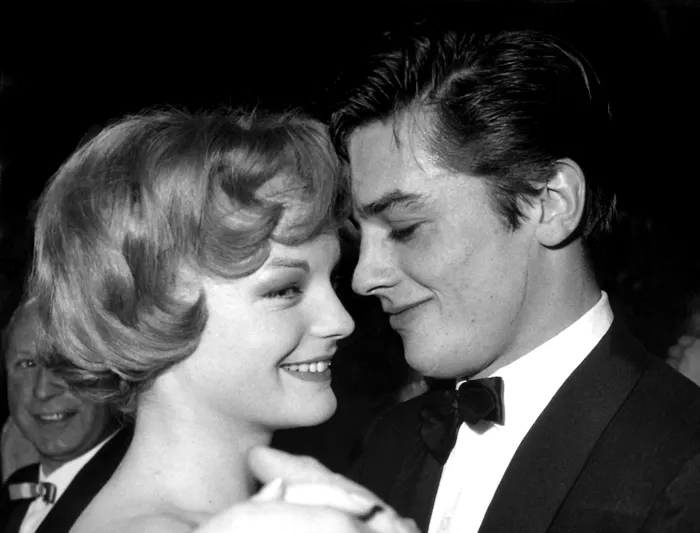 Marea dragoste a lui Alain Delon. Femeia căreia i-a purtat fotografia în portofel și după ce ea a murit: "Inima mea îți aparține"