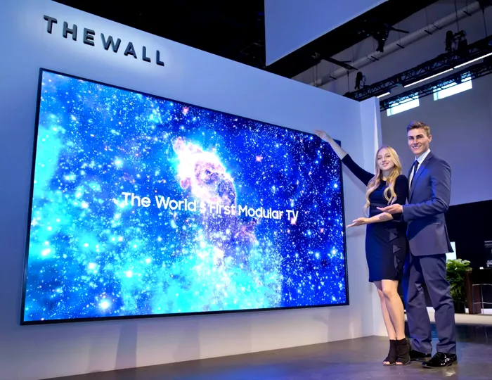 samsung microled the wall