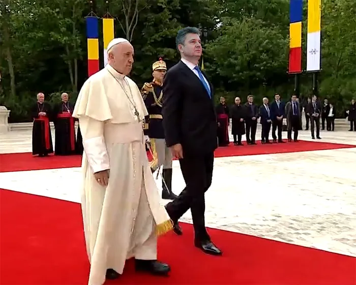 Papa Francisc Romania glume