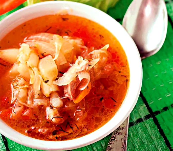 Ciorbă de varză murată