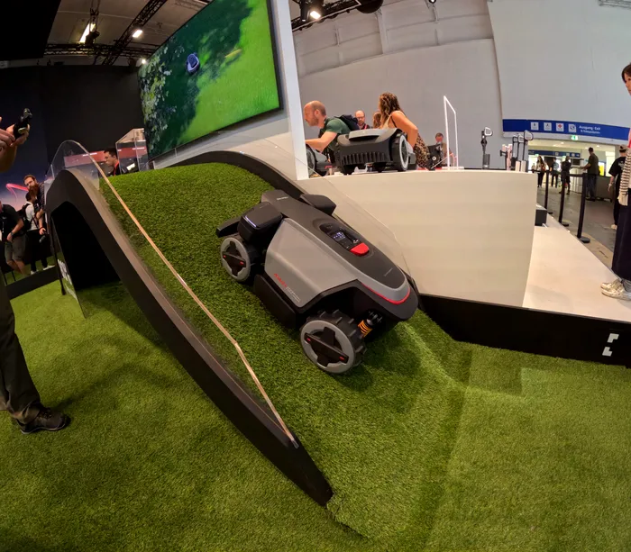 lansari roborock ifa berlin playtech iulia kelt