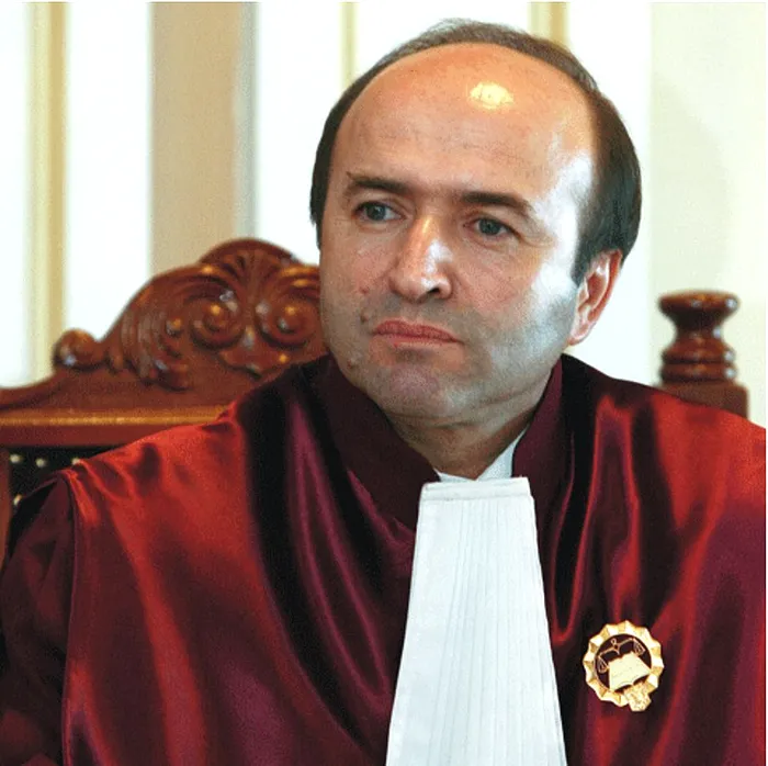 Tudorel Toader, fostul ministru al Justiției, internat de urgență. Care este acum starea lui de sănătate