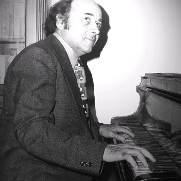 Compozitorul și dirijorul Petre Mihăescu. Foto arhivă Teatrul de Revistă Constantin Tănase