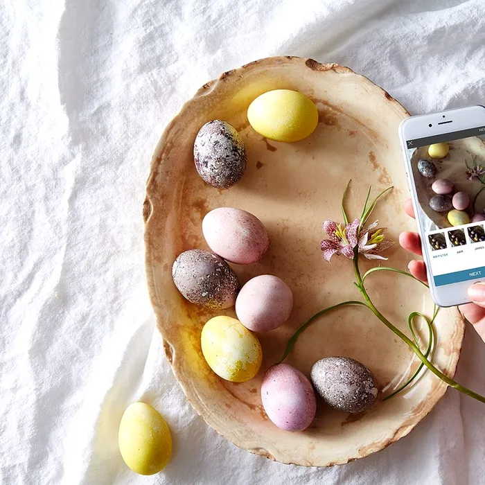 Ce trebuie să faci cu ouăle înainte de a le vopsi. Doar așa vor ieși perfecte