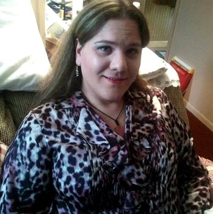 apple face angajari hackeri