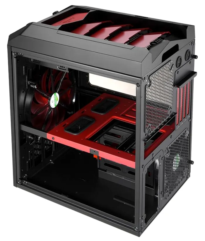 Aerocool_XPredator_Cube_03
