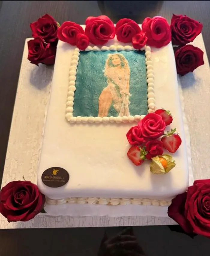 tort jennifer lopez