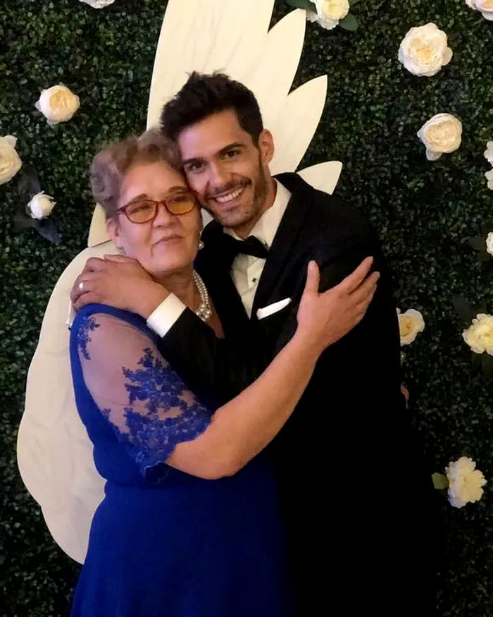 Ce mamă superbă are George Burcea! Cum arăta soacra Vivianei Sposub în tinerețe, chiar fiul ei a postat imaginea