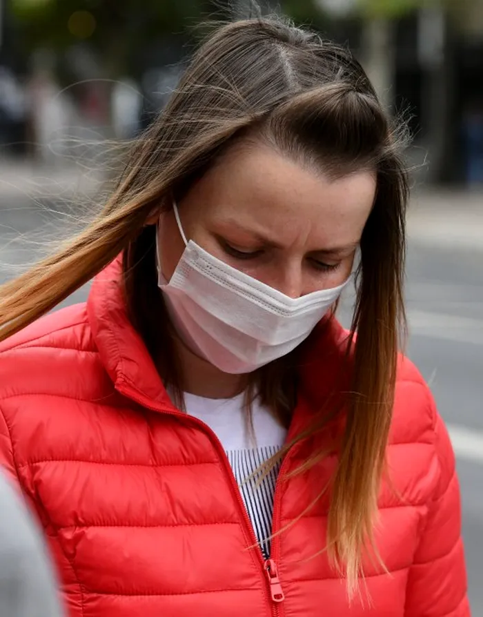 Aurora Iacomi, 10 luni de închisoare după ce i-a pus detergent în cafea șefei sale drep răzbunare (Sursa Foto: metro.co.uk)