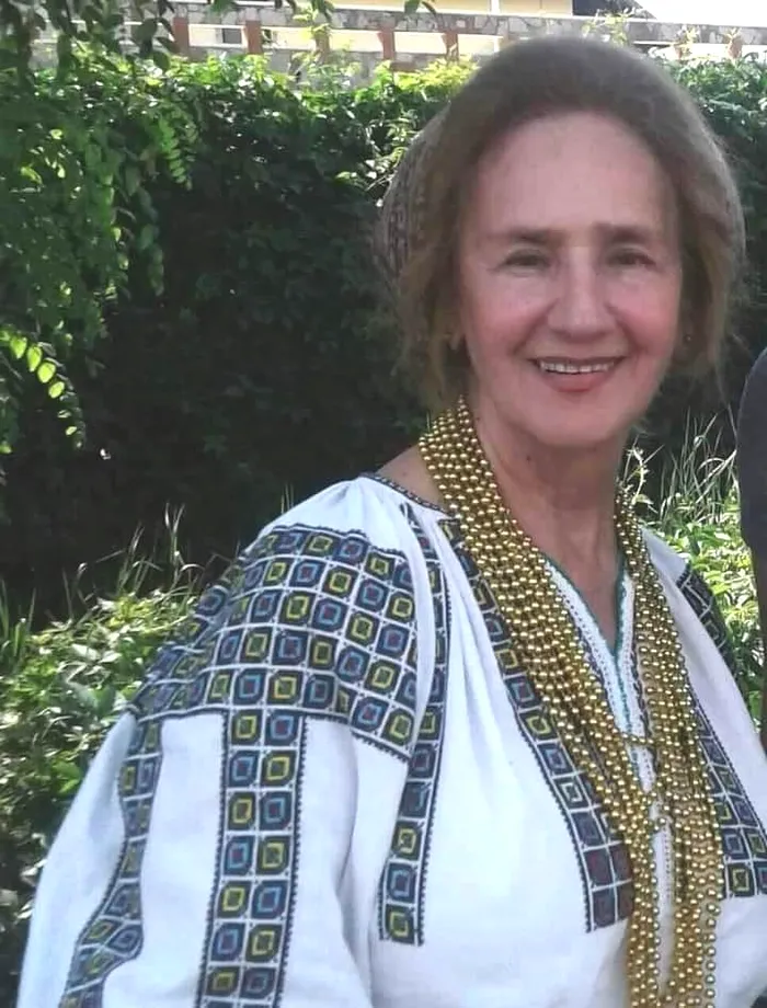 Secretul frumuseţii Sofiei Vicoveanca. Interpreta are un ten de invidiat la 82 de ani, cum îl menţine Dumnezeu mă iubește EXCLUSIV