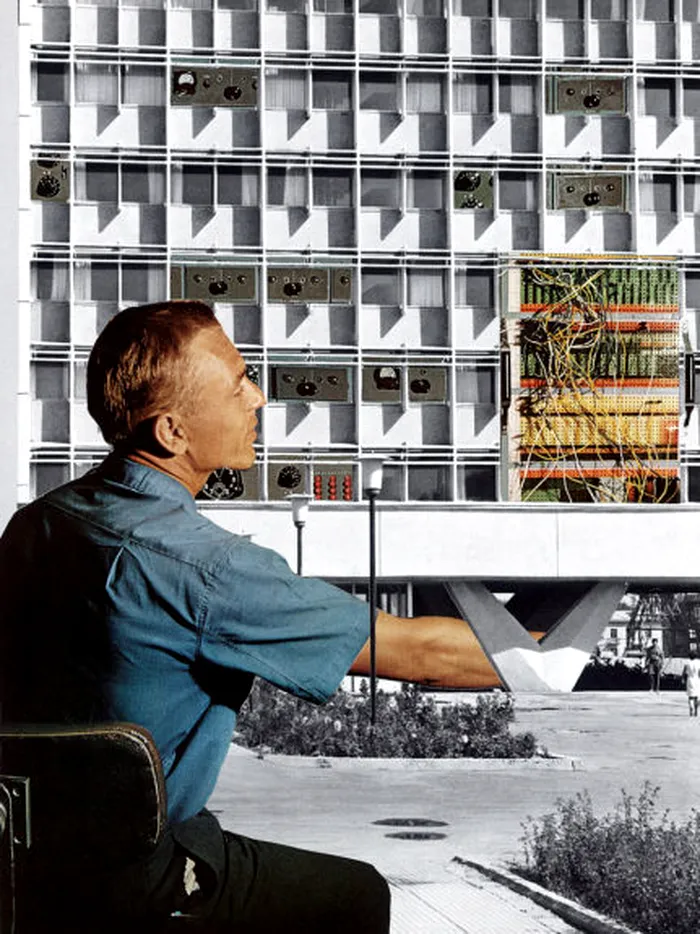 colaj cu fotografii din epoca urss