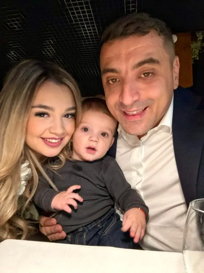 George Simion, alături de soția sa și fiul lor