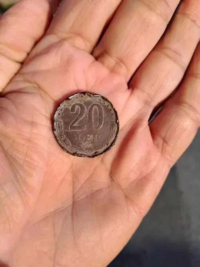 Moneda românească din '90 care se vinde cu sume mari acum. Poţi lua 900 de lei cu uşurinţă