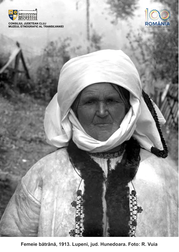 romanii acum 100 de ani