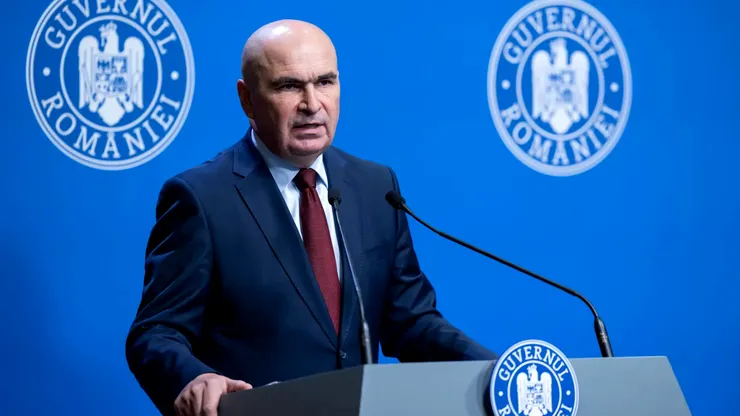 Bugetarii mai pierd un privilegiu! E clar că nu mai sunt „angajații preferați” din România, ce le mai taie acum Guvernul Bolojan