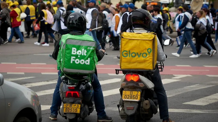 Cât câştigă un srilankez în România: are cazarea şi transportul gratuite. „Îmi place aici”