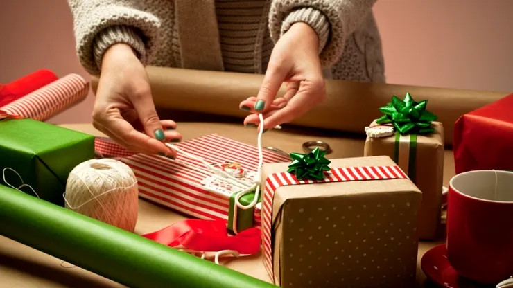 Unde putem împacheta cadouri gratis în București