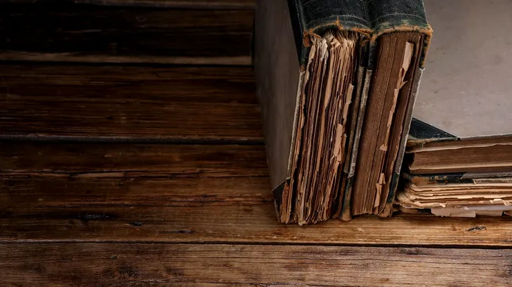 Cel mai vechi cuvânt scris în limba română, unul neaşteptat. Încă îl folosim, deşi a fost scris prima oară în secolul al X-lea