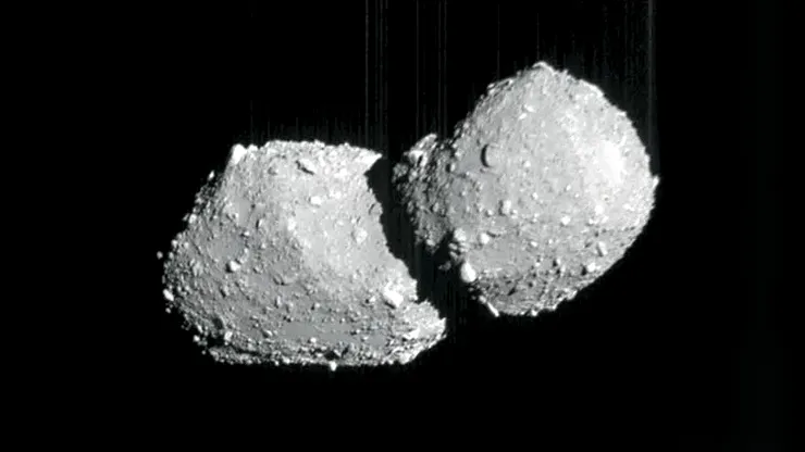 Sonda japoneză Hayabusa2 a fotografiat un asteroid cu două „capete” aflat la 100 de milioane de kilometri de Pământ